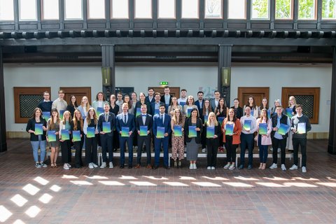 Abschlussfeier 2024 (öffnet Vergrößerung des Bildes)