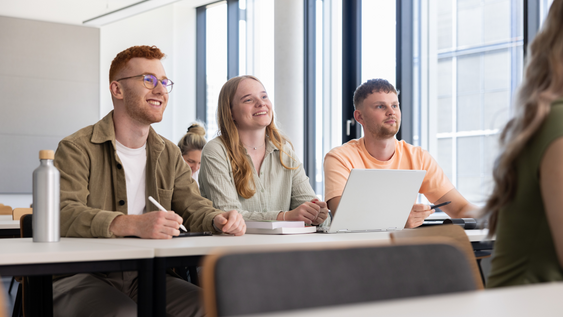 Studierende in der Lehrveranstaltung