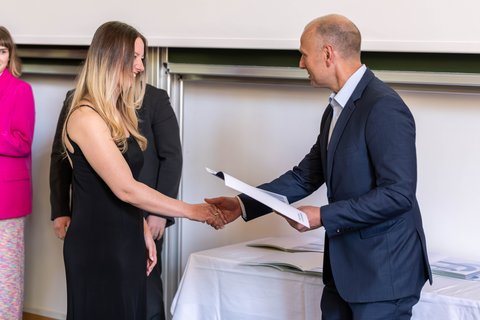 Abschlussfeier 2025 an der Ostfalia am Campus Salzgitter (öffnet Vergrößerung des Bildes)