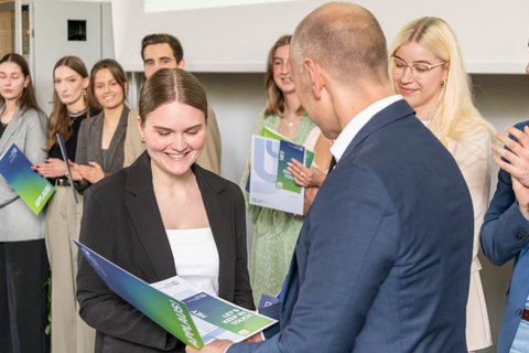 Abschlussfeier 2024 (öffnet Vergrößerung des Bildes)