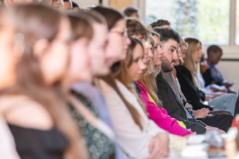 Abschlussfeier 2025 an der Ostfalia am Campus Salzgitter (öffnet Vergrößerung des Bildes)