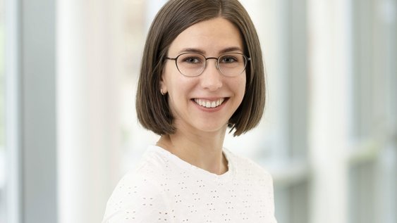 Porträtaufnahme der interviewten Person.