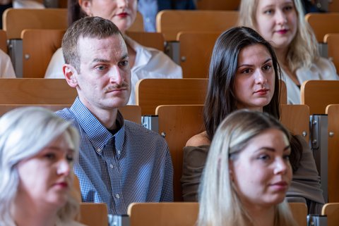 Abschlussfeier 2025 an der Ostfalia am Campus Salzgitter (öffnet Vergrößerung des Bildes)
