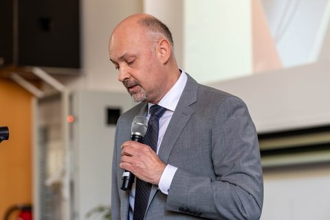 Abschlussfeier 2025 an der Ostfalia am Campus Salzgitter (öffnet Vergrößerung des Bildes)