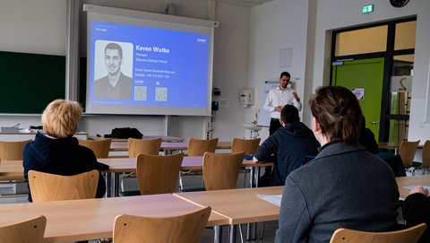 Unternehmensvortrag mit Keven Wutke.