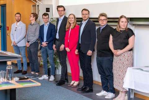 Abschlussfeier 2025 an der Ostfalia am Campus Salzgitter (öffnet Vergrößerung des Bildes)