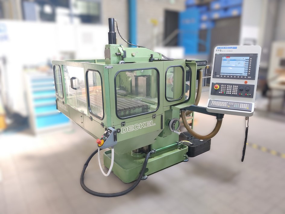 DMG MORI Deckel FP4 3-Achs CNC-Fräsmaschine (öffnet Vergrößerung des Bildes)