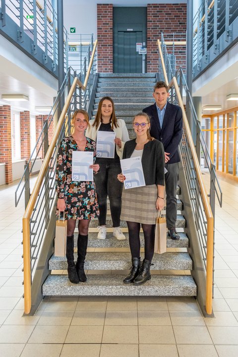 Abschlussfeier 2023 (öffnet Vergrößerung des Bildes)