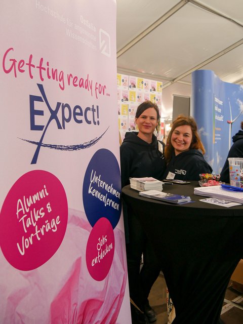 Die Organisatorinnen der Messe.