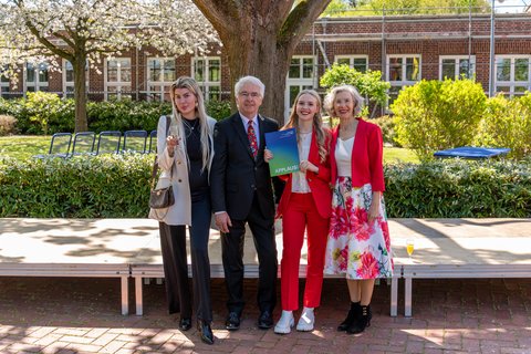 Abschlussfeier 2025 an der Ostfalia am Campus Salzgitter (öffnet Vergrößerung des Bildes)