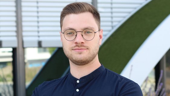 Porträtaufnahme der interviewten Person.