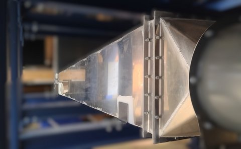 Reduzierstück der GrenzschichteinblasungFak. Maschinenbau - IKAM - HUMProf. Klinge (öffnet Vergrößerung des Bildes)