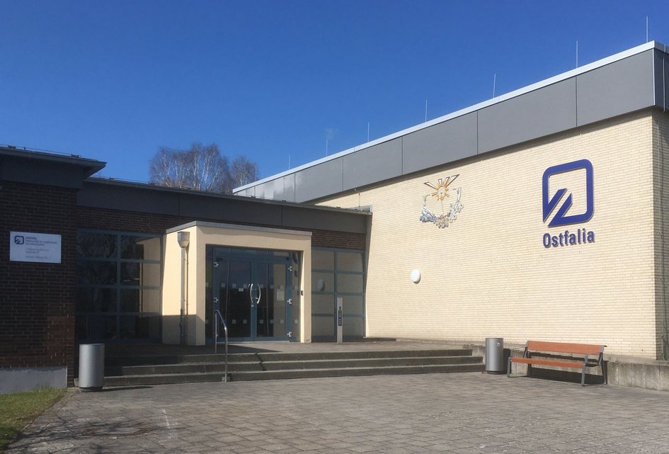 Suderburg Eingang Gerbäude B