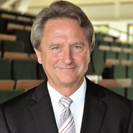 Prof. Dr. rer. pol. Manfred Hebler 