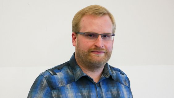 Porträtaufnahme der interviewten Person.