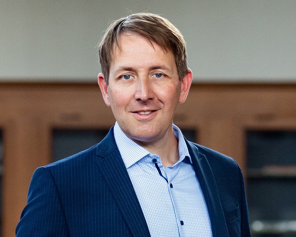 Portraitfoto Ronny Hansmann