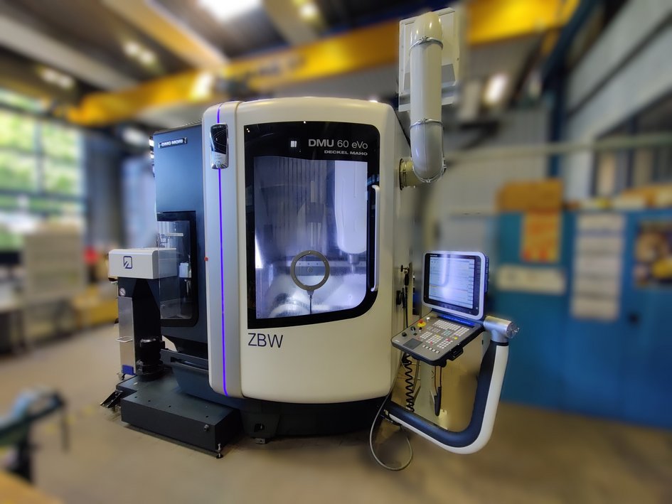 DMG MORI DMU 60 eVo 5-Achs CNC-Fräsmaschine (öffnet Vergrößerung des Bildes)