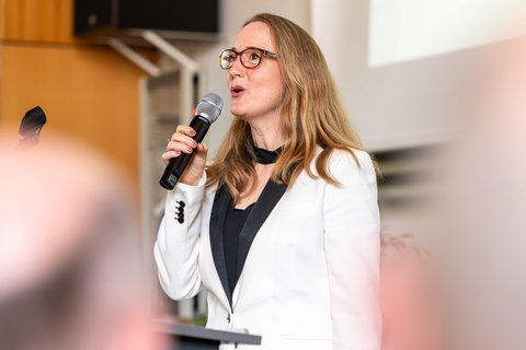 Abschlussfeier 2025 an der Ostfalia am Campus Salzgitter (öffnet Vergrößerung des Bildes)