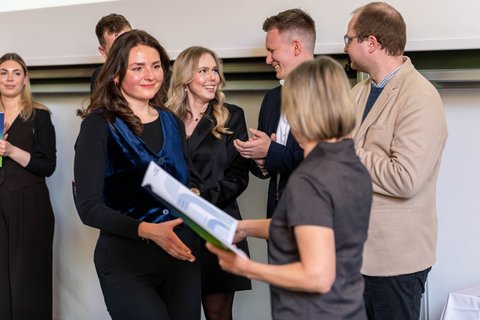 Abschlussfeier 2025 an der Ostfalia am Campus Salzgitter (öffnet Vergrößerung des Bildes)