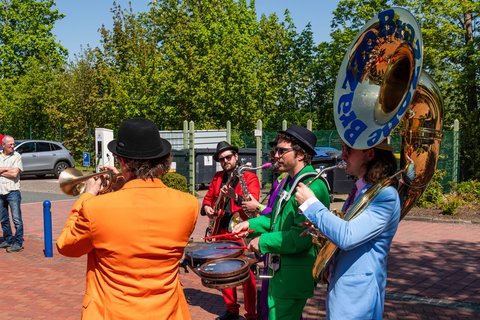 Abschlussfeier 2025 an der Ostfalia am Campus Salzgitter (öffnet Vergrößerung des Bildes)