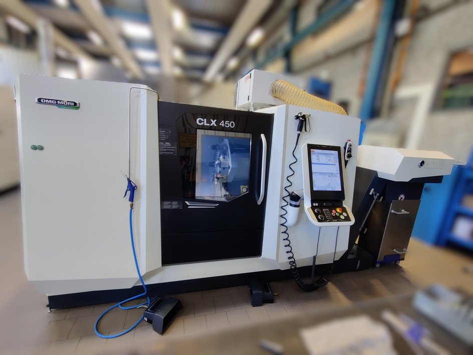 DMG MORI CLX 450 CNC-Drehmaschine (öffnet Vergrößerung des Bildes)
