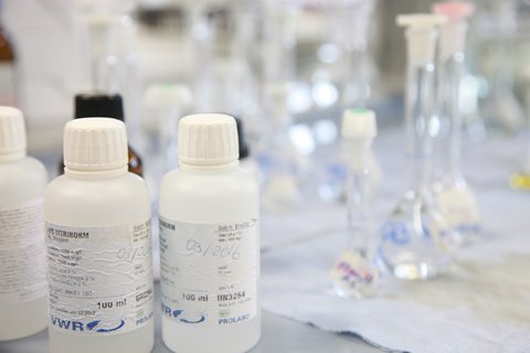 Nahaufnahme Ausstattung im Labor für Immissionsschutz