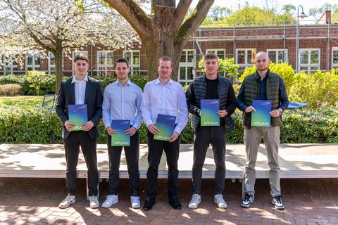 Abschlussfeier 2025 an der Ostfalia am Campus Salzgitter (öffnet Vergrößerung des Bildes)