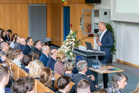 Abschlussfeier 2024 (öffnet Vergrößerung des Bildes)