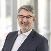 Dipl.-Ing. Volker Küch M.A.