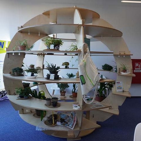 Ostfalia Pflanzenbörse im WOW! (öffnet Vergrößerung des Bildes)