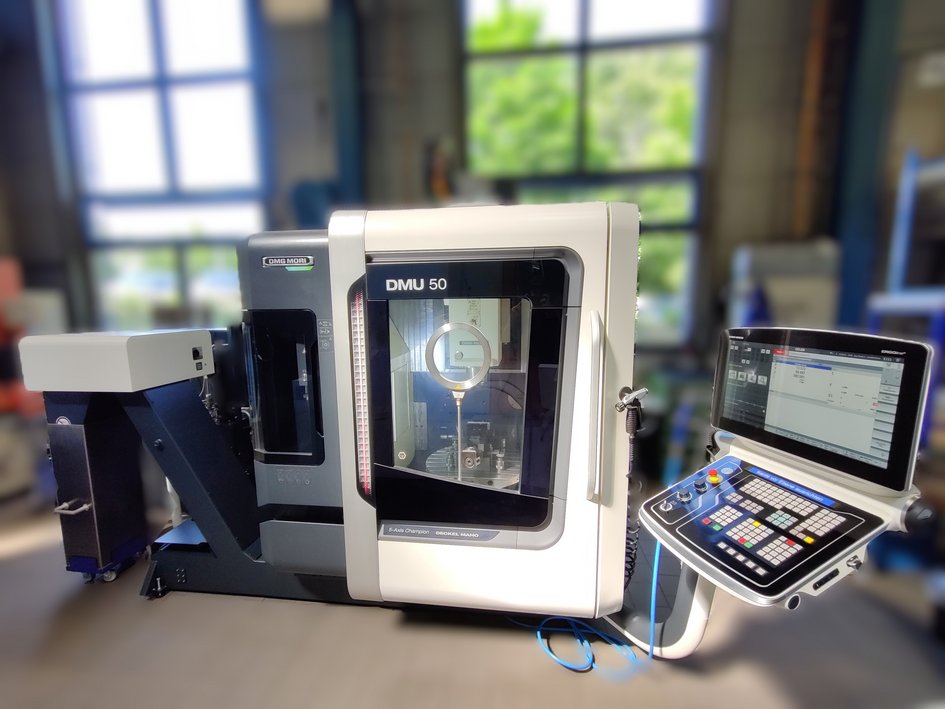 DMG MORI DMU 50 2nd 5-Achs CNC-Fräsmaschine (öffnet Vergrößerung des Bildes)