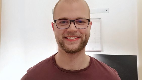 Porträtaufnahme der interviewten Person.