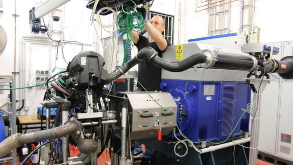 Ein Prüfstand für Antriebstechnik am Campus Wolfsburg der Ostfalia Hochschule.