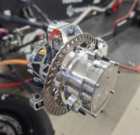 Zusammenbau Radpackage (Saison 24/25)Abteilung AntiebTeam wob-racing (öffnet Vergrößerung des Bildes)