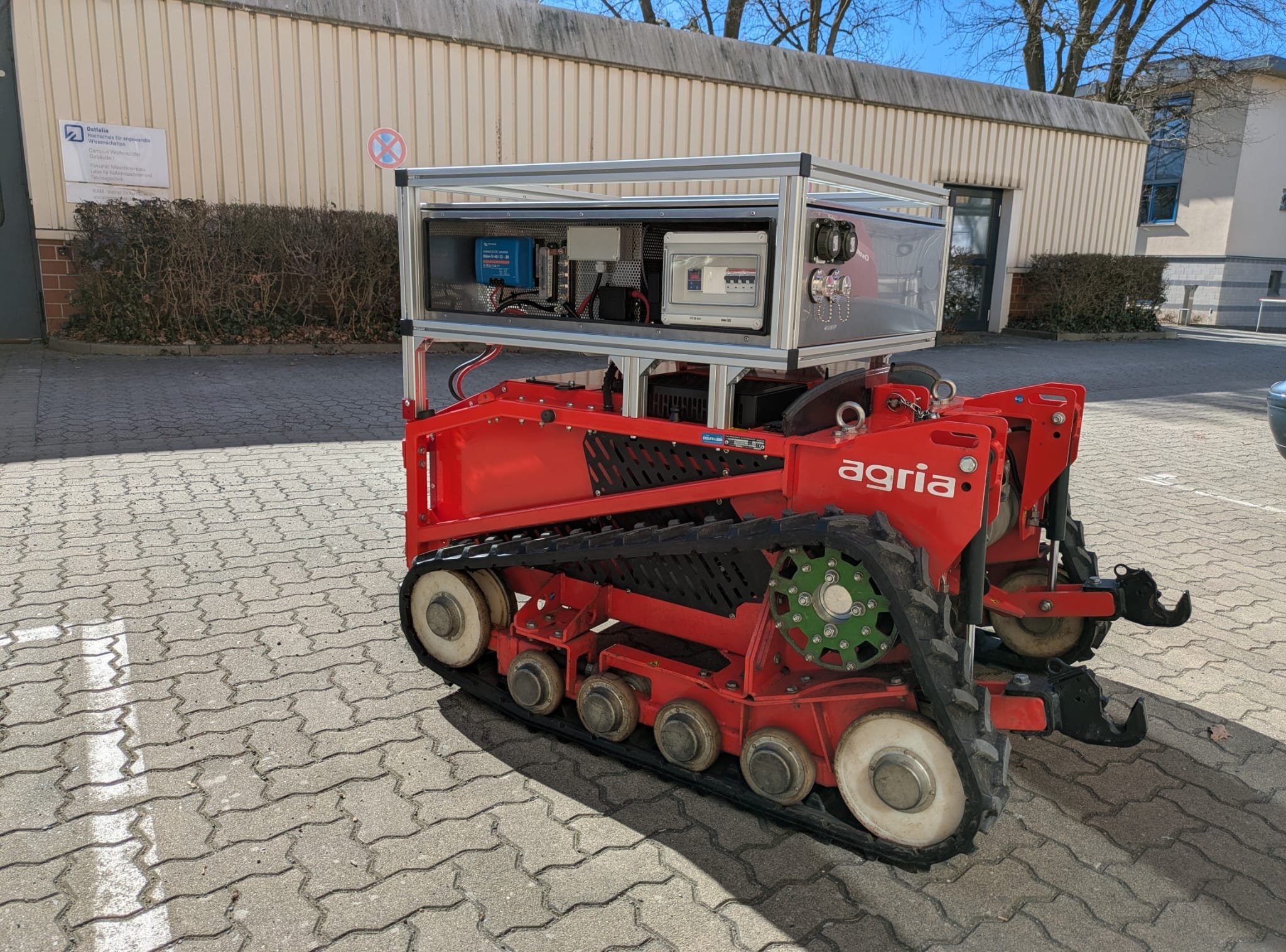 AGRIA Geräteträger mit Aufbau