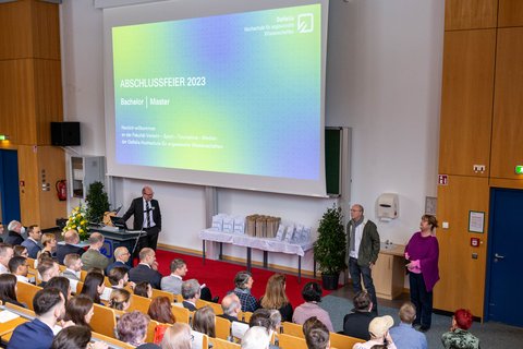 Abschlussfeier 2023 (öffnet Vergrößerung des Bildes)