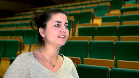 Porträtaufnahme der interviewten Person.