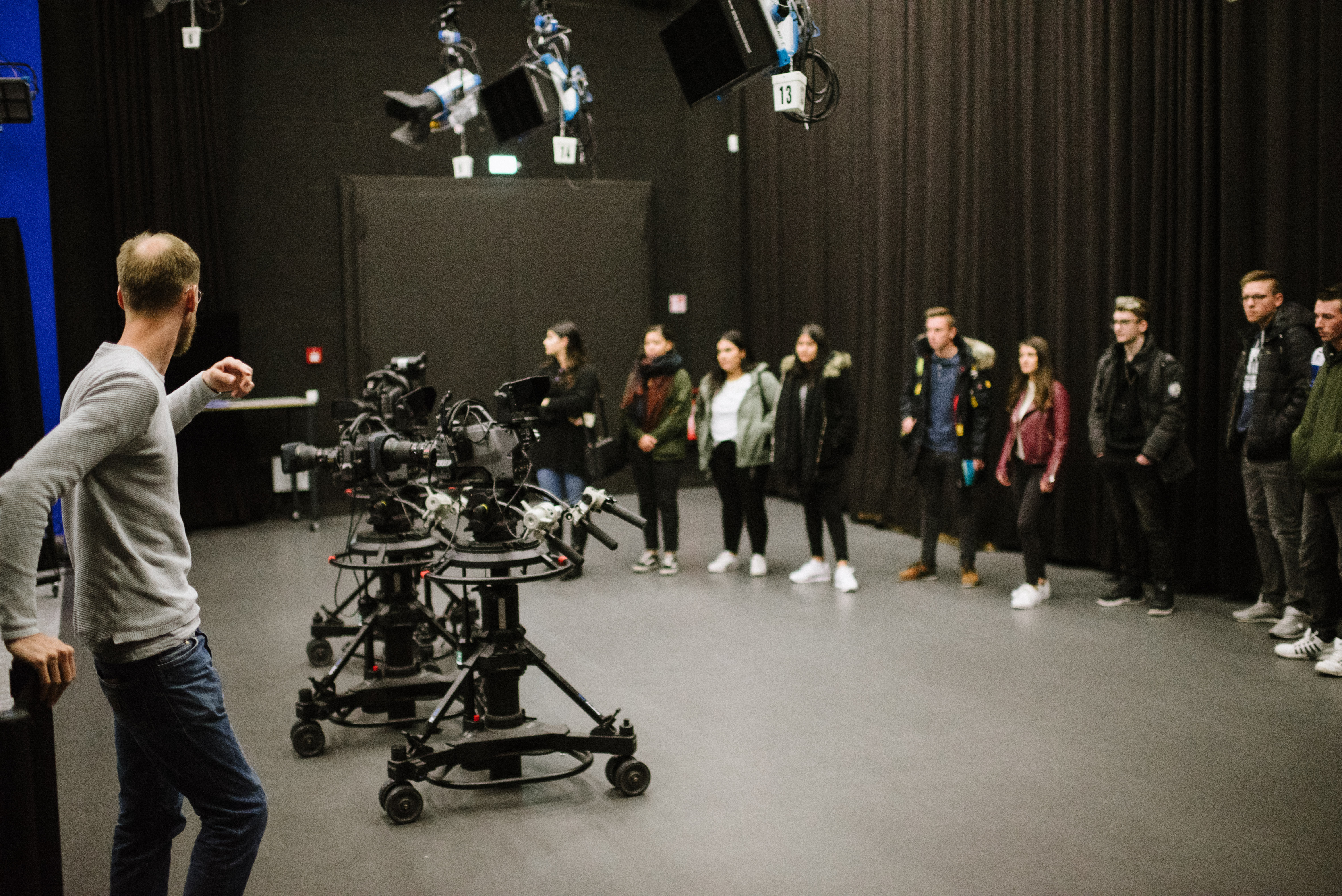 Schoolgirls visit the media building in Salzgitter